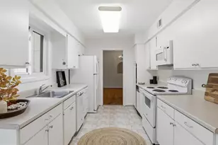 7211 Vistas Ln, McLean, VA 22101 - Photo 14