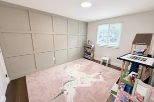 8107 Brown Ct, Alexandria, VA 22306 - Photo 10