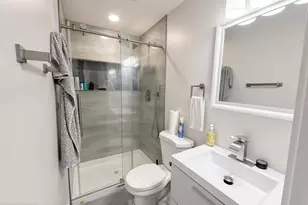 8107 Brown Ct, Alexandria, VA 22306 - Photo 20