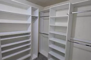 12501 Cross Country Ln, Reston, VA 20191 - Photo 8