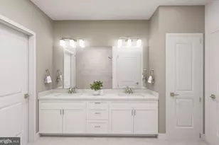 9465 Sprague Ave, Fairfax, VA 22031 - Photo 12