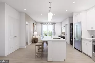 9465 Sprague Ave, Fairfax, VA 22031 - Photo 2