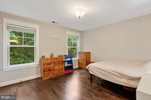 6619 Byrnes Dr, McLean, VA 22101 - Photo 34