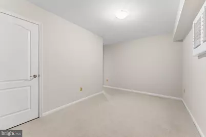 7337 Hooking Road, McLean, VA 22101 - Photo 48