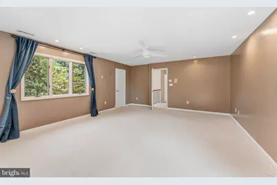 7337 Hooking Road, McLean, VA 22101 - Photo 32