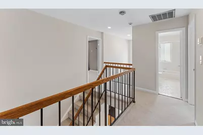 7337 Hooking Road, McLean, VA 22101 - Photo 28