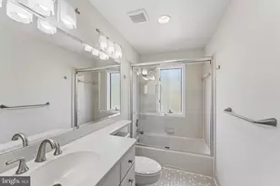 7337 Hooking Rd, McLean, VA 22101 - Photo 44