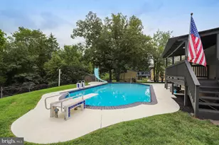 5701 Ottawa Rd, Centreville, VA 20120 - Photo 8