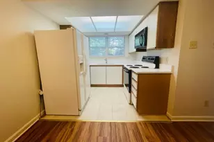 12104 Greenway Ct, Fairfax, VA 22033 - Photo 12