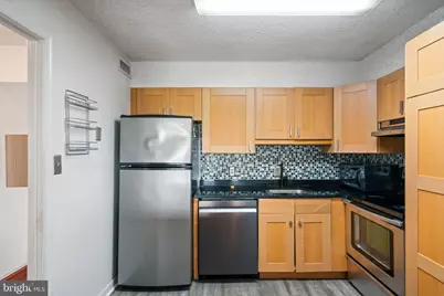 3800 Powell Lane #1117, Falls Church, VA 22041 - Photo 8