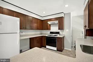 7426 Nancemond St, Springfield, VA 22150 - Photo 12