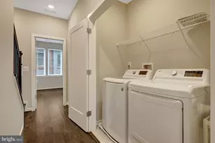 1888 Easterly Rd, Reston, VA 20190 - Photo 34