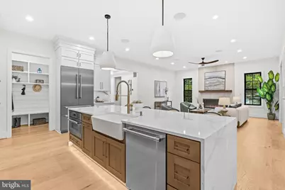1400 Desale Street SW, Vienna, VA 22180 - Photo 16