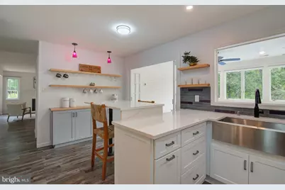 12043 Forbes Glen Drive, Herndon, VA 20170 - Photo 8