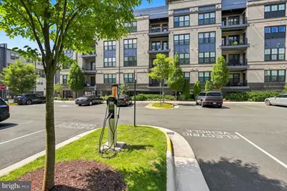 2319 Field Point Road #404, Herndon, VA 20171 - Photo 26
