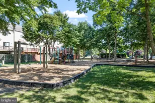 13129 Englishwood Ln, Fairfax, VA 22033 - Photo 42
