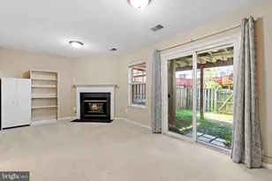 13129 Englishwood Ln, Fairfax, VA 22033 - Photo 32