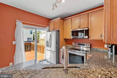 13129 Englishwood Lane, Fairfax, VA 22033 - Photo 12