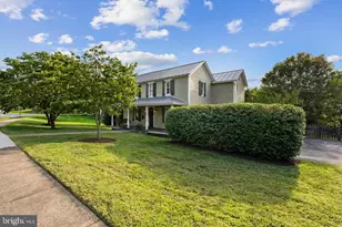 703 Dranesville Rd, Herndon, VA 20170 - Photo 2