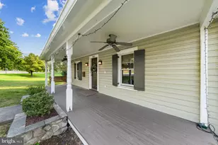 703 Dranesville Rd, Herndon, VA 20170 - Photo 4