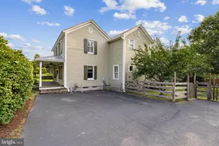 703 Dranesville Rd, Herndon, VA 20170 - Photo 4
