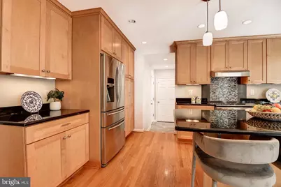 2669 Oakton Glen Drive, Vienna, VA 22181 - Photo 12