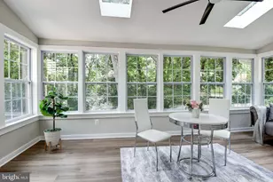 2669 Oakton Glen Dr, Vienna, VA 22181 - Photo 20