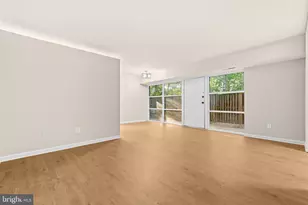 7711 Donnybrook Ct, Annandale, VA 22003 - Photo 2