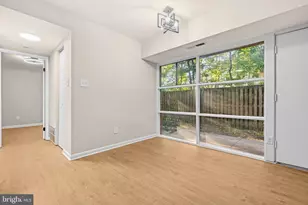 7711 Donnybrook Ct, Annandale, VA 22003 - Photo 8