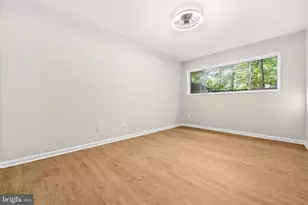 7711 Donnybrook Ct, Annandale, VA 22003 - Photo 14