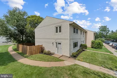 328 Reneau Way, Herndon, VA 20170 - Photo 1
