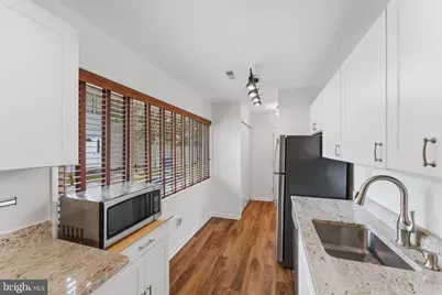 328 Reneau Way, Herndon, VA 20170 - Photo 10