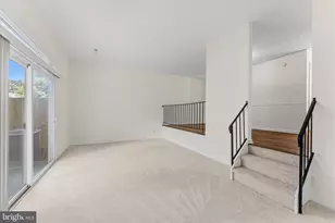 328 Reneau Way, Herndon, VA 20170 - Photo 16