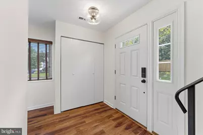 328 Reneau Way, Herndon, VA 20170 - Photo 6