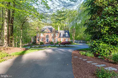 6528 Heather Brook Court, McLean, VA 22101 - Photo 2