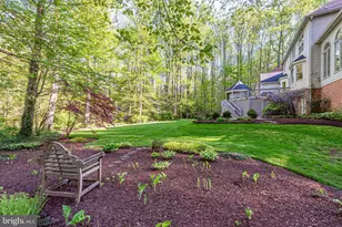 6528 Heather Brook Ct, McLean, VA 22101 - Photo 10