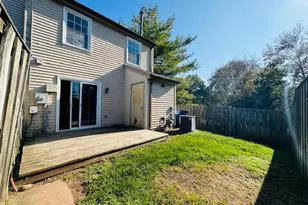 14401 Manassas Gap Ct, Centreville, VA 20120 - Photo 18