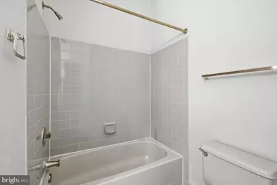 8015 Merry Oaks Court, Vienna, VA 22182 - Photo 26