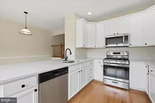 5539 Jowett Ct, Alexandria, VA 22315 - Photo 14