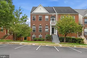 5539 Jowett Ct, Alexandria, VA 22315 - Photo 2