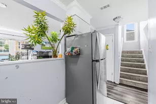 9604 Inverary Ct, Lorton, VA 22079 - Photo 8