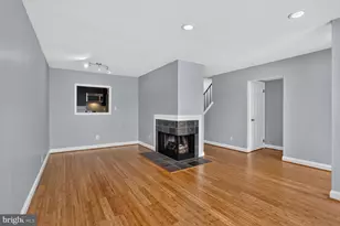 4135 Weeping Willow Ct, Chantilly, VA 20151 - Photo 4