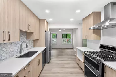 11545 Hearthstone Court, Reston, VA 20191 - Photo 22