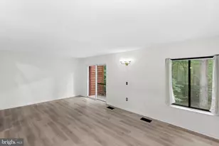 11545 Hearthstone Ct, Reston, VA 20191 - Photo 6