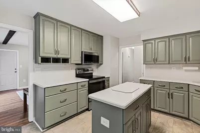 11838 Clara Way, Fairfax Station, VA 22039 - Photo 18