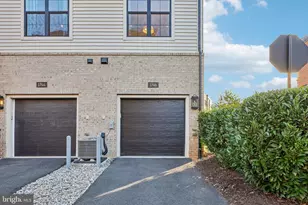 1746 McKenna Point Dr, McLean, VA 22102 - Photo 34