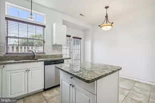 8360 Hunter Murphy Cir, Alexandria, VA 22309 - Photo 6