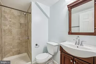 8360 Hunter Murphy Cir, Alexandria, VA 22309 - Photo 20