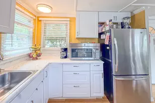 4305 Mobile Ct, Fairfax, VA 22030 - Photo 12