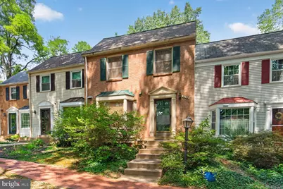 8228 Goldstream Court, Vienna, VA 22182 - Photo 4